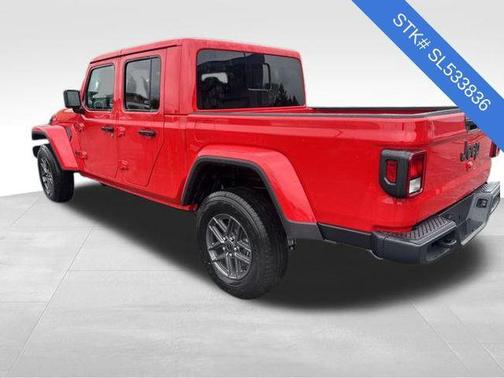 2025 Jeep Gladiator Sport S