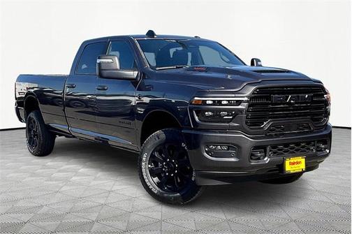 2025 RAM 2500 Laramie Crew Cab 4x4 8' Box