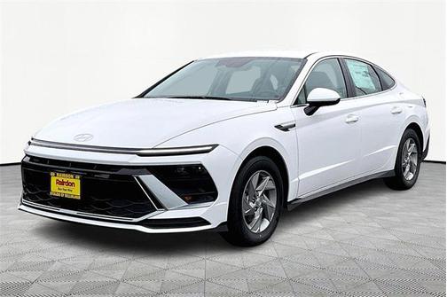 2025 Hyundai SONATA SE