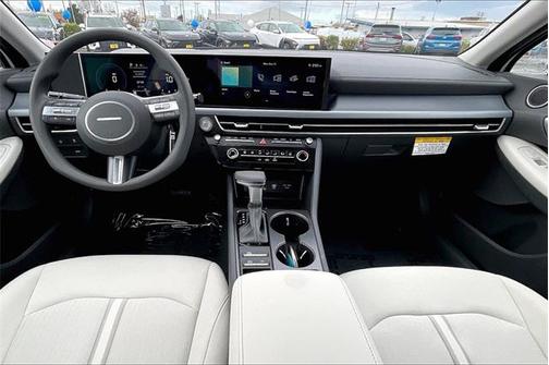 2025 Hyundai SONATA SE