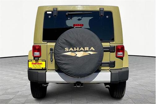 2013 Jeep Wrangler Unlimited Sahara