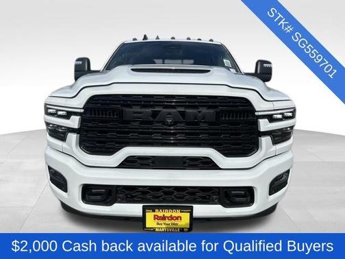 2025 RAM 3500 Limited Crew Cab 4x4 8' Box