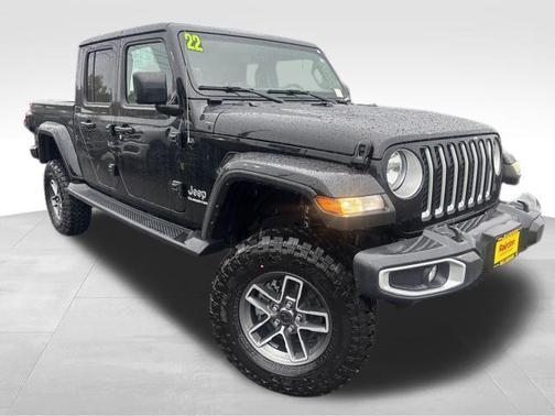 2022 Jeep Gladiator Overland