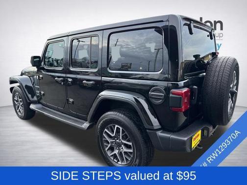 2024 Jeep Wrangler 4-Door Sahara 4x4