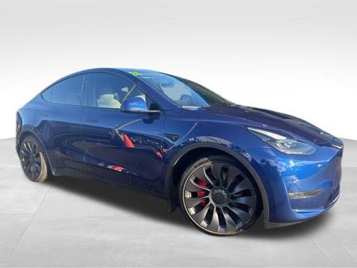 2024 Tesla Model Y Performance Dual Motor All-Wheel Drive