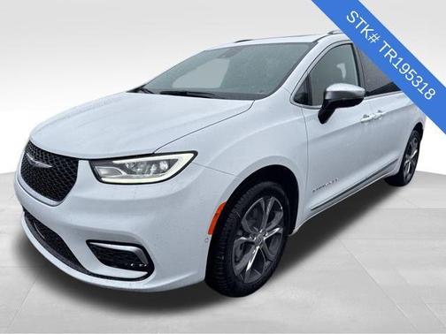 2026 Chrysler Pacifica L