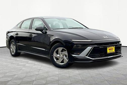 2025 Hyundai SONATA SE