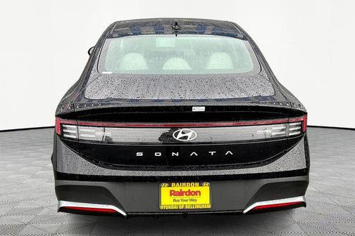 2025 Hyundai SONATA SE