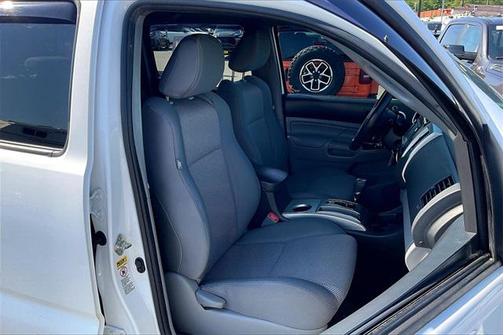 2014 Toyota Tacoma Base