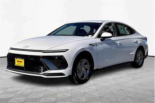 2025 Hyundai SONATA SE