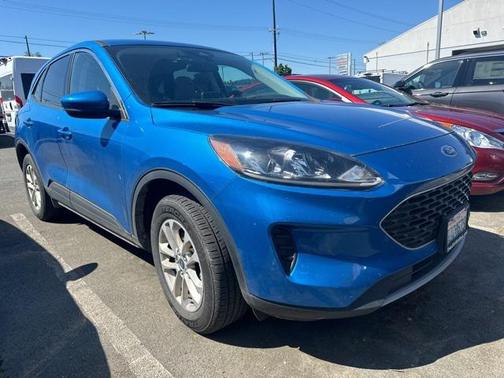 2021 Ford Escape SE
