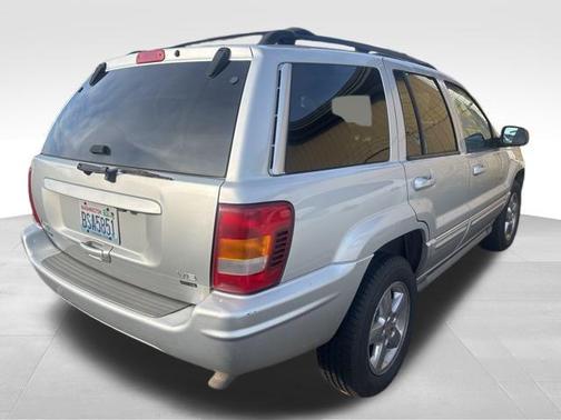 2004 Jeep Grand Cherokee Overland