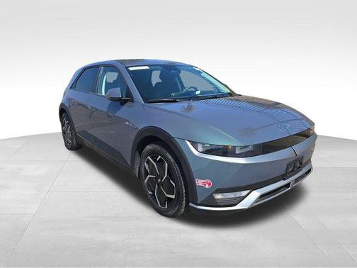 2024 Hyundai IONIQ 5 SE