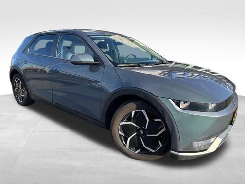 2024 Hyundai IONIQ 5 SE