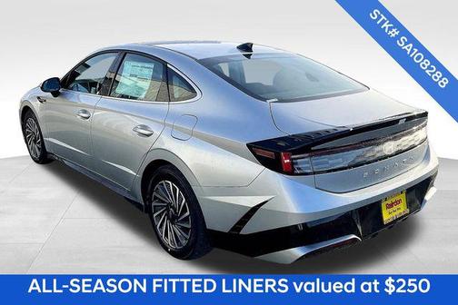 2025 Hyundai SONATA Hybrid SE