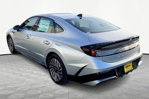 2025 Hyundai SONATA Hybrid SE