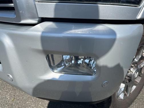 2018 RAM 3500 Limited Crew Cab 4x4 8' Box