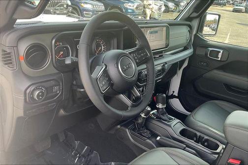 2025 Jeep Gladiator Mojave X