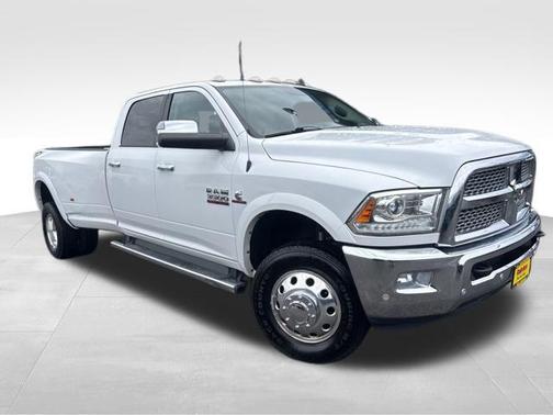 2016 RAM 3500 Laramie