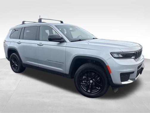 2022 Jeep Grand Cherokee L Laredo