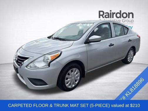 Brilliant Silver Metallic 2019 Nissan Versa 1.6 S+