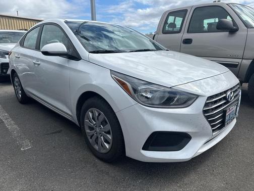 2022 Hyundai Accent SE