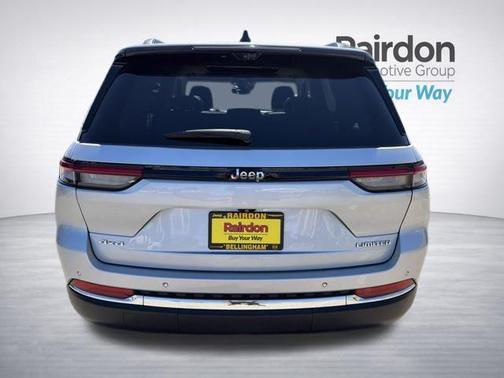 Silver Zynith 2023 Jeep Grand Cherokee Limited