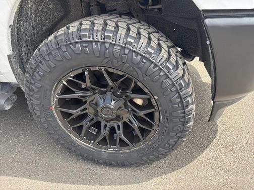 2025 RAM 2500 Tradesman Crew Cab 4x4 6'4' Box