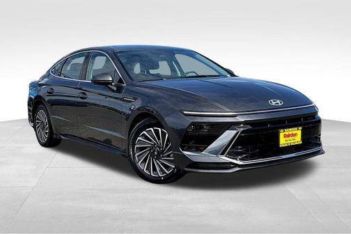 2025 Hyundai SONATA Hybrid SE