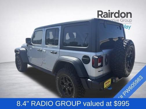 Silver Zynith Clearcoat 2023 Jeep Wrangler 4xe Willys