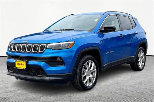 2023 Jeep Compass Latitude Lux