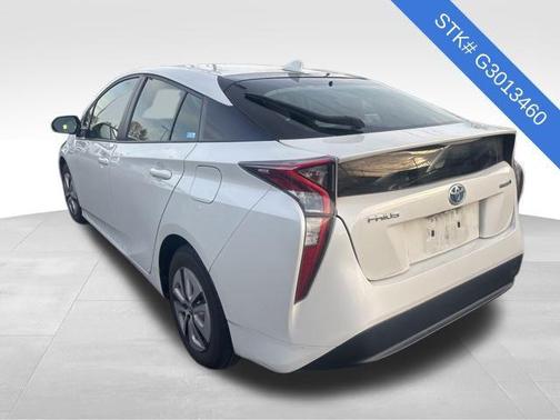 2016 Toyota Prius Four