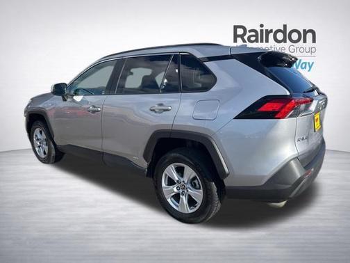 2021 Toyota RAV4 Hybrid XLE
