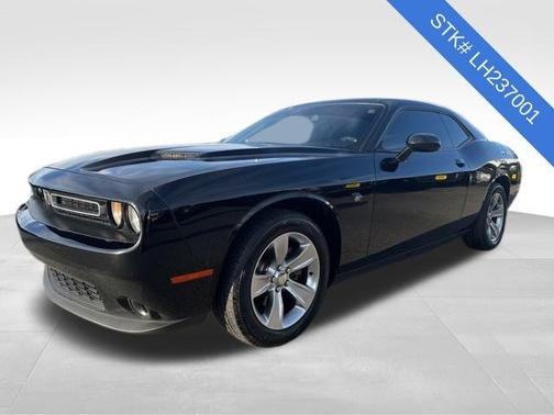 2020 Dodge Challenger SXT