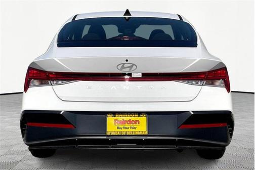 2025 Hyundai ELANTRA SEL