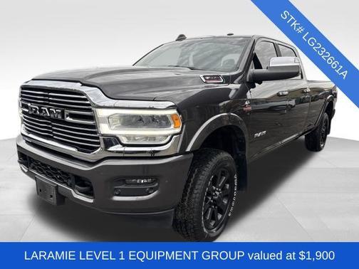 2020 RAM 3500 Laramie Crew Cab 4x4 8' Box
