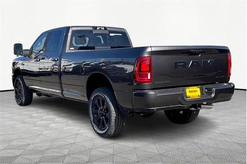 2025 RAM 3500 Laramie Crew Cab 4x4 8' Box
