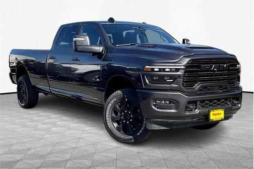 2025 RAM 3500 Laramie Crew Cab 4x4 8' Box