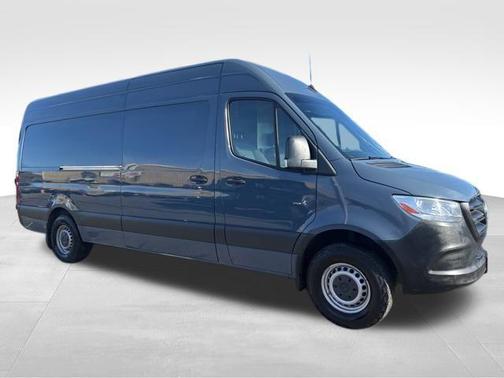 2019 Mercedes-Benz Sprinter 2500 High Roof