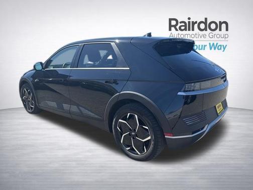Abyss Black 2024 Hyundai IONIQ 5 SE