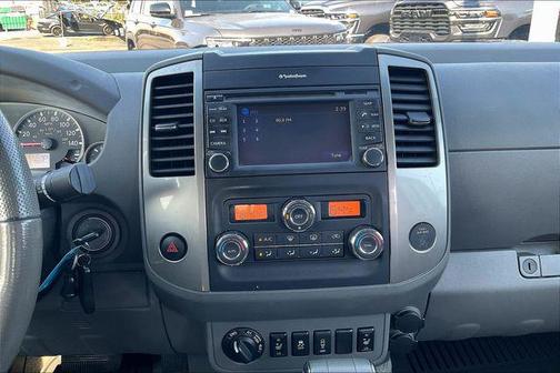 2013 Nissan Frontier SL