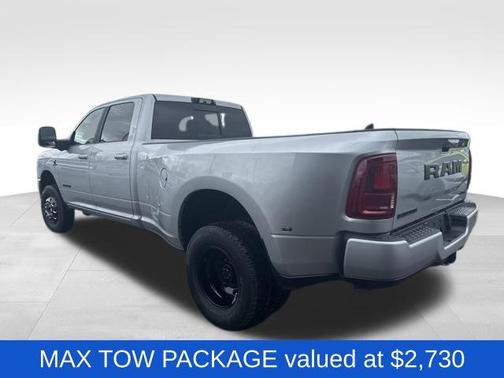 Silver Zynith 2026 RAM 3500 Laramie Crew Cab 4x4 8' Box