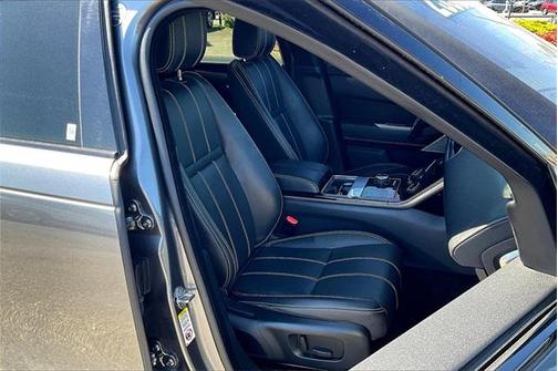 2018 Land Rover Range Rover Velar P380 SE R-Dynamic