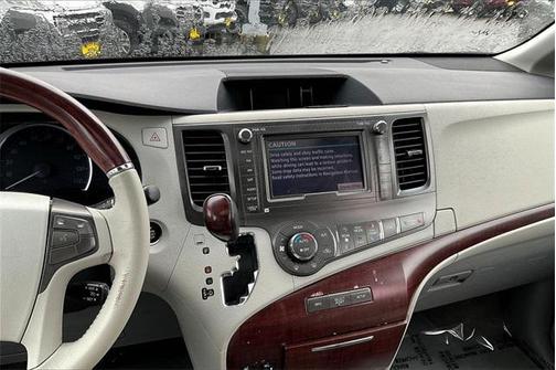 2011 Toyota Sienna Limited