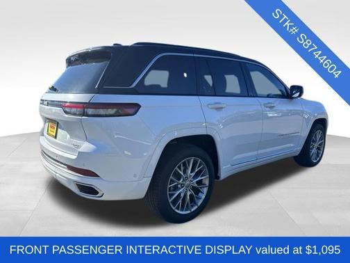 2025 Jeep Grand Cherokee Summit