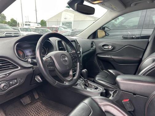 2019 Jeep Cherokee Trailhawk