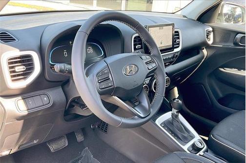 2025 Hyundai VENUE Limited