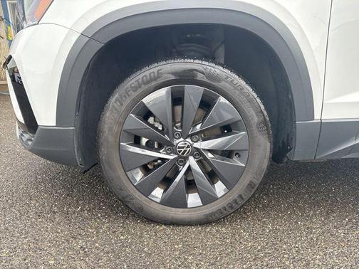 2022 Volkswagen Taos 1.5T S