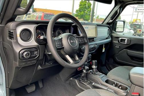 2025 Jeep Gladiator Willys