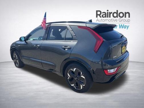 Graphite Gray 2024 Kia Niro EV Wind